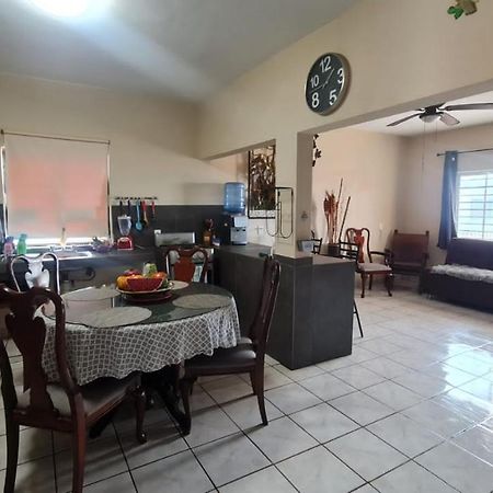 Casa A Pie De Playa Isla De La Piedra Leilighet Mazatlán Eksteriør bilde
