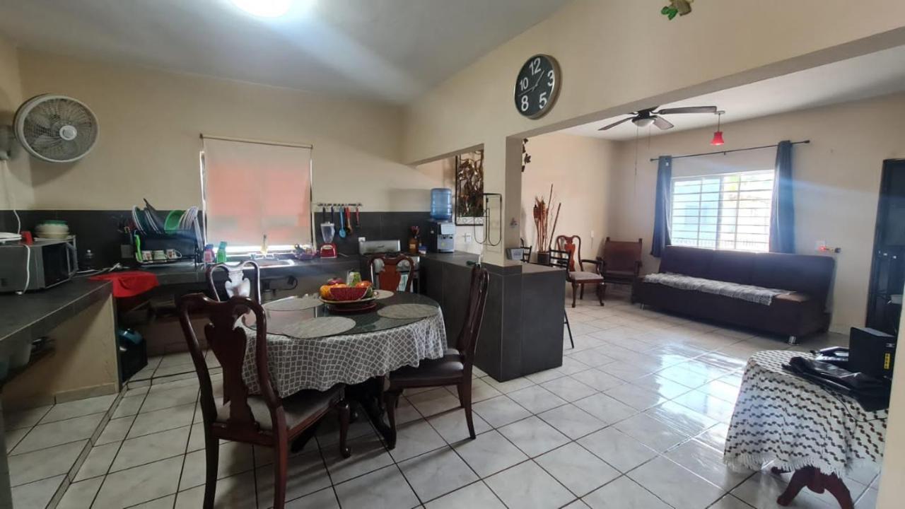Casa A Pie De Playa Isla De La Piedra Leilighet Mazatlán Eksteriør bilde